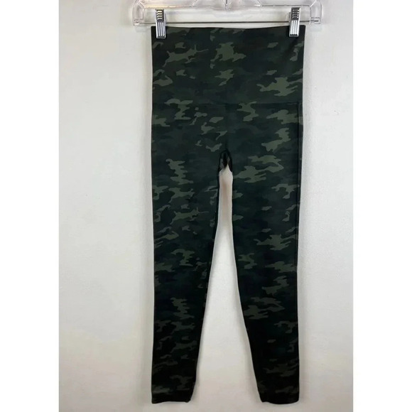 SPANX Look At Me Now Camo Seamless Leggings M - Picture 9 of 13